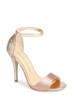 Sparkly glitter on a prom shoe is always a good idea! rose gold Lucky Charm sandal Rose Gold Wedding Shoes, Slingback Chanel, Gold Wedding Shoes, Nude Sandals, Prom Heels, Prom Shoes, Carrie Bradshaw, Pretty Shoes, Shoe Obsession