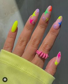 Art Tricks, Bright Nail Designs, Watermelon Nails, Lovely Nails, Drip Nails, Summery Nails, Bright Nails, Spring Nail Art, Trendy Nail Design