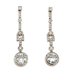 Art Deco French Made Diamond Dangling Platinum Earrings | From a unique collection of vintage Dangle Earrings at https://www.1stdibs.com/jewelry/earrings/dangle-earrings/. Scream Art, Platinum Earrings, 100 Years Ago, Deco Ring, Luz Natural, Art Deco Diamond, Art Deco Ring, Art Deco Jewelry, Gorgeous Jewelry