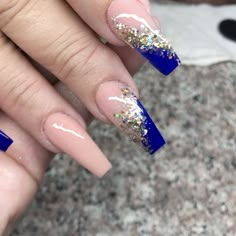 Frozen Nail Art, Blue And Gold Nails, Navy Blue Nail Designs, Nail Designs Coffin, Beige Luxury, Quinceanera Nails, Royal Blue Nails, Gold Nail Designs