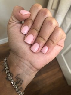 Natural Bubble Bath Nails, Sns Overlay Nails, Short Acrylic Nails Bubble Bath, Bubble Bath Pink Nails Acrylic, Bubble Bath Sns, Short Bubble Bath Nails, Bubble Bath Dip Powder Nails, Short Sns, Short Overlay Nails