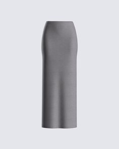 Maxi Grey Skirt Outfit, Nicolas Russo, Grey Long Skirt, Gray Long Skirt, Grey Maxi Skirt, Grey Skirts, Long Grey Skirt, Jersey Maxi Skirt