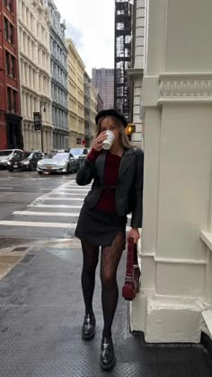 Winter Harry Potter Outfits, Girly New York Outfits, Black Nylons Outfit Dresses, Skirts With Loafers, Opera Fits, Black Mini Skirt With Loafers, Knee High Tights Outfit, Sweater And Tights Outfit, Jazzy Aesthetic