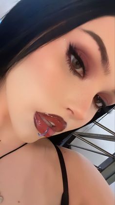 Maquillaje Egirl, Goticas Aesthetic, Classy Makeup, Show Makeup, Alt Makeup, Swag Makeup, Maggie Lindemann