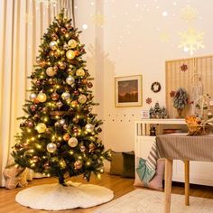 a decorated christmas tree in a living room