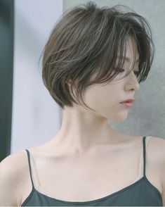 Blond Short Hair Pixie, Korean Short Pixie Haircut, Korean Short Bob Haircut, Longer Pixie Haircut, Short Curly Haircuts, Japanese Hairstyle, Short Bob Haircuts, Short Pixie Haircuts, Hair Images