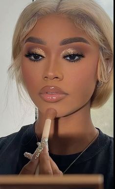 Makeup Ideas For 18th Birthday, Makeup Black Women Aesthetic, Makeup Looks For 21st Birthday, Natural Makeup Looks For Light Skin, Prom Makeup For Light Skin, Natural Eye Makeup For Black Women, Makeup Looks Formal Night, Simple Makeup Ideas For Prom, Wedding Makeup Rhinestones