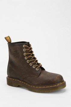 Dr. Martens 1460 Distressed 8-Eye Boot #urbanoutfitters Botas Outfit, Good Work Boots, Men's Shoes Accessories, Mens Boots Fashion, Dc Shoes, Boot Bag, Danner Mountain Light Boot