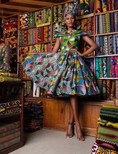 Ankara fashion Printed Skirt Outfit, Dutch Wax Print, Glamour Vintage, Style Africain, African Styles, Girls Natural Hairstyles, African Fabrics, Fashion D, African Textiles