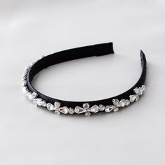 🖤 Timeless Black Beaded Headband - Effortless Elegance for Every Occasion 🖤 Introducing our exquisite Timeless Black Beaded Headband - a perfect blend of sophistication and versatility. This headband not only adds a touch of refined elegance to your look but also offers a comfortable and secure fit for all-day wear. 🌟 Captivating Charm: Adorned with delicate black beads that catch the light with a subtle shimmer, this headband exudes a timeless charm that enhances your hairstyle and overall a Slytherin Accessories, Sparkle Party, Padded Headband, Black Headband, Beaded Headband, Rhinestone Headband, Black Rhinestone, Lovely Earrings, Hair Accessories Headbands