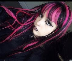 Perky Goth, Goth Hair, Cute Paper, Pretty Hair Color, Peinados Fáciles Para Cabello Corto