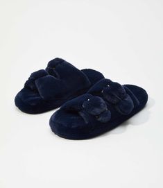 Navy Women, Slide Slipper, Stylish Women, Effortless Style, Faux Fur, Loft, Slippers, Buckle, Gift Ideas