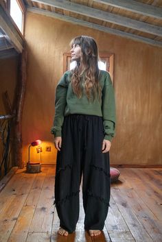 Comfy Black Bohemian Unisex Mid-crouth Flow Pants / Boho Lionsmane Harem Style Pants - Etsy Turkey Cotton Harem Pants For Fall Festival, Yoga Street Style, Comfy Pants Outfit, Harem Sweatpants, Harem Pants Outfit, Casual Boho Outfits, Cotton Pants, Sporty Style, Yoga Clothes