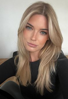 Hair Colors For Blue Eyes, Summer Blonde Hair, Instagram Autumn, Dirty Blonde Hair, Blonde Hair Inspiration, Mom Hairstyles, Blonde Hair Looks, Hair Appointment, 2023 Autumn