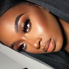 Bridesmaid Make Up Look, Black Beauty Makeup, Brown Eyeshadow Looks Black Women, Bronze Makeup Black Women, Dark Skin Glam Makeup, Bridal Make Up Soft Glam, Sultry Makeup Looks Brown Eyes, Make Up Artist Aesthetic, Makeup Look For Black Women