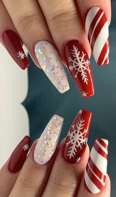 Christmas Nails 2019, Xmas Nail Designs, Red Christmas Nails, Christmas Nail Art Designs