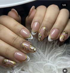 Japan Nail, Fake Nails White, Sunflower Nails, Nail Box, Nails White, Nail Art Designs Videos, Colored Engagement Rings, Body Reference Poses, Elegant Nails