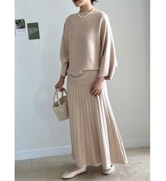 ▶ Colors ◀ Ivory Beige Mint Black ▶ Size ◀ One size(Free) ▶ Fabric ◀ Rayon / Poly / Nylon ▶Size Spec◀ * Sweater * Total Length : 62cm Chest : 55cm(Around 110cm as circular) * Skirt * Total Length : 80cm Waist : 32cm(Elastic banding - Around 64cm as circular) -------------------------------------------- ▶ SHIPPING Information ◀ Delivery usually takes 10~15 business days. (Korea Post EMS) Even it is express shipping, recently it is not easy to get air space flexibly. Please, kindly wait a bit and Knit Top And Skirt, Summer Knit Top, Circular Skirt, Summer Knit Tops, Boat Neck Top, Air Space, Womens Sweaters, Boat Neck Tops, Top And Skirt