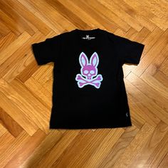 In Perfect Condition Never Worn Psycho Bunny Black T Shirt Boys Large 14/16 Bunny Shirt, Black Tshirt, Kids Shirts, Shirts Tops, Tops & Tees, T Shirt, Black, Color