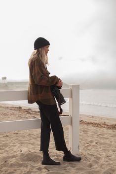 Surfergirl Style, Women Heel Boots, Blundstone Boots, Skandinavian Fashion, Neue Outfits, Dandy