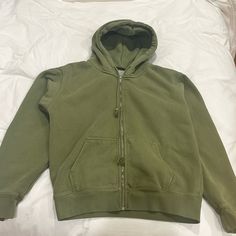 One Size Fits All And It Was Never Worn Basic Fall Outerwear In Solid Color, Basic Solid Fall Outerwear, Basic Winter Outerwear, Basic Solid Outerwear For Fall, Basic Outerwear For Fall, Basic Spring Cotton Outerwear, Basic Cotton Outerwear For Spring, Brandy Melville Jacket, Short Faux Fur Jacket