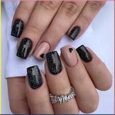 Applicable People: Female. Color Tone:Black. Nail Finishes:Strobe. Nail Length:middle. Nail Pattern:Heart. Nail Shape:square shape. Faster shipping. Better service Ballet Nails, Nagellack Trends, Colorful Nails, Nail Art Set, Nail Swag, Nails 2024, Nail Arts