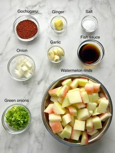 the ingredients to make this dish include apples, watermelon, garlic and seasoning