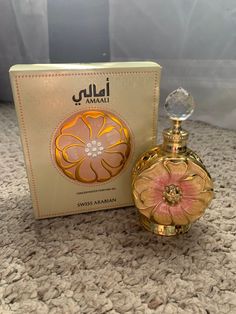 beautiful floral pink bottle of Swiss Arabian perfume oil; think vanilla, and flowers Arab Scents, Swiss Arabian Perfume, Perfume Smells, Arabian Perfume, Swiss Arabian, Fragrance Lab