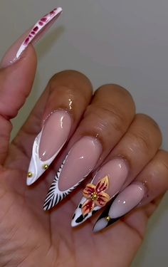 Classy Almond Birthday Nails, Stiletto Acrylic Nails Designs, Island Nails, Classy Almond Nails, Acrylic Nails Stiletto, Work Nails, French Tip Acrylic Nails, Y2k Nails