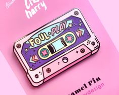 80s Cassette, Music Lover Gifts, Diy Music, Illustrated Gift, Enamel Pin Collection, Estilo Hippie, Cool Pins, Foodie Gifts, Gift For Music Lover