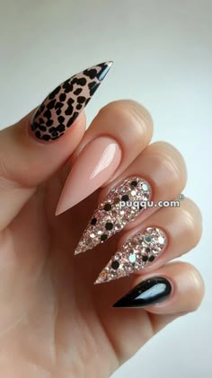 Fall Stilleto Nail Ideas, Stiletto Fall Nails, Nails With Leopard Print, Trendy Nails Stiletto, Girls Nail Designs, Secret Nails, Nail Glam, Classy Acrylic, Sharp Nails