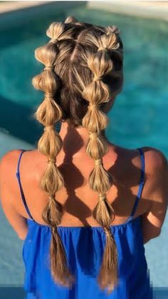 Explore the latest trends in Volleyball Hair Styles with our comprehensive guide. Find the perfect look for your next game or practice session! Simple Volleyball Hairstyles, Volleyball Hair Bows, Cute Volleyball Hairstyles, Cute Sporty Hairstyles, Volleyball Hairstyles For Long Hair, Soccer Hairstyles, Sleek Braid, Volleyball Hair, Track Hairstyles