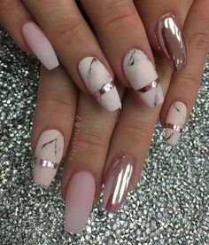 60+ Stylish Nail Designs for 2017. Nail art is another huge fashion trend besides the stylish hairstyle, clothes and elegant makeup for women. Nowadays, there are many ways to have beautiful nails with bright colors, different patterns and styles. Unghie Malate, Chrome Nail Art, Marble Nail Art, Stylish Nails Designs, Marble Nails, Acrylic Nails Coffin, Nail Designs Summer