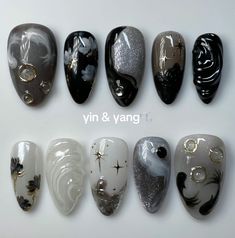 Nails Freestyle, Yin Yang Nails, Witchy Nails, Punk Nails, Grunge Nails, Party Nails, Nails Desing