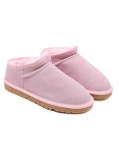 Pink Cute Uggs, Low Ankle Boots, Pink Faux Fur, Shearling Boots, Girly Shoes, Shoe Inspo, Cute Nikes, Swag Shoes, Carrie Bradshaw