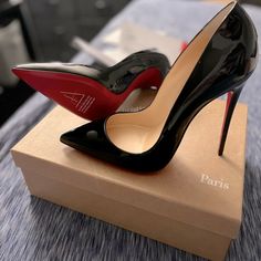 So Kate Red Bottoms Brand New Never Been Worn. Size Us 10 My Very First Pair Did Not Wear Because They Were To High For Me. Have Receipt And All Paperwork To Include. Note: I Normally Wear A Size 7 1/2 Women’s. Red Bottoms Run Very Small Had To Order Eu 40/Us 10 Christian Louboutin Heels