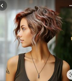 Low Maintenance Pixie Bob Haircut, Long Curly Pixie Haircut, Haircuts For Over 40, Blond Pixie, Shaggy Bob Hairstyles, Face Ideas, Messy Short Hair, Pixie Hair, Edgy Short Hair