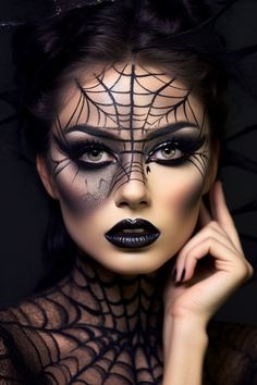 Cobweb Makeup, Spider Makeup Halloween, Spiderweb Costume, Spiderweb Fashion, Witchy Makeup, Pelottava Halloween, Spider Makeup, Halloween Makeup Witch, Creative Halloween Makeup