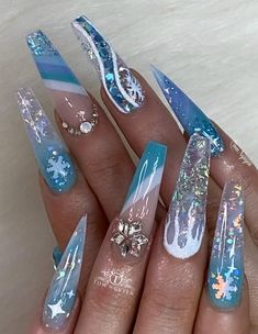 Winter Wonderland Nails, Winter Nail Design, Wonderland Nails, Nail Polish Art Designs, Beautiful Dawn, Nail Glam, Aqua Nails, Fantasy Nails, Long Nail Designs