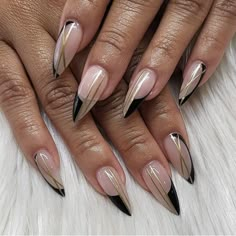 Corporate Nails Manicures, Abstract Nail Art Almond Shape, Almond Nails Black Women, Glam Acrylic Nails, Almond Stiletto Nails, Classy Acrylic Nails, Almond Nails Designs, Neutral Nails