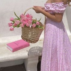 Lalala Girl Aesthetic, Rosé Pink Aesthetic, Lalala Girl, Cottagecore Princess, Real Life Rapunzel, Modern Disney, Princess Aesthetic, Spring Aesthetic, Spring Vibes