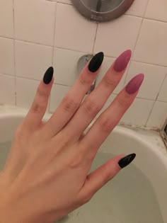 Dusty Pink Nails, Pink Almond Nails, Black Almond Nails, 20 Makeup, Perfect Dark, Lace Nails, Edgy Nails, Nails Aesthetic, Grunge Nails