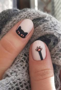 Black Cat Nail Art, Cat Nail Designs, Silhouette Nails, Animal Nail Designs, Animal Print Nails Art, Cat Nail