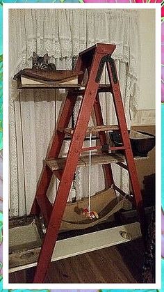 Let your cat dine like a star with Amazon's amazing range of cat food. Ladder Cat Tree Diy, Cat Tower Plans, Diy Cat Tower, Cat Tree Plans, Katt Diy, Cat Ladder, Cat Magazine, Cool Cat Trees, Cat Hotel