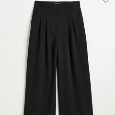 New H&M Black Pants. Size 12 H&m Trousers, Loose Fitting Pants, Black Wide Leg Pants, Wide Trousers, Black Trousers, Pantalon Large, Wide Pants, Wide Leg Trousers, Fashion Company