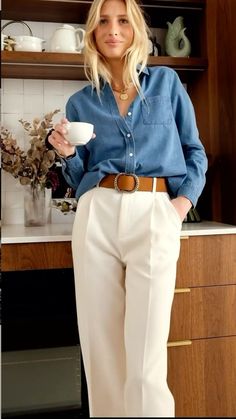 Mode Ab 50, Classic Style Outfits, Outfit Primavera, Casual Chic Outfit, Casual Work Outfits, Looks Chic, Trend Fashion, Style Mistakes