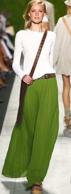 Michael Kors Long Pleated Skirt,$39.99,shop at:  #cheapwholesalehub.com A Well Traveled Woman, Green Maxi, Fashion Blogger Style, Green Pants, Beautiful Skirts, Trend Fashion