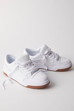 Retro White Skate Shoes For Streetwear, Trendy White Sneakers With Rubber Waffle Outsoles, Sporty Skateboarding Sneakers With Padded Tongue, Retro Skate Shoes For Skateboarding, Retro Skate Shoes With White Sole For Streetwear, Skate Shoes With Cushioned Footbed For Streetwear, Streetwear Synthetic Skate Shoes With Contrast Sole, Classic Skate Shoes For Streetwear, White Skate Shoes With Padded Tongue For Streetwear