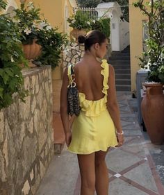 Spain Outfit, Italian Summer Outfits, Greece Outfit, Cute Vacation Outfits, Summer Outfits 2024, Summer Holiday Outfits, Ibiza Outfits, European Summer Outfits