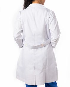 Doctor Coat Design, Labcoat Doctors Design, White Coat Outfit Medical, Lab Coat Outfit, Lab Coat Design, Lab Coat Fashion, White Coat Outfit, Scrubs Fashion, Doctor White Coat